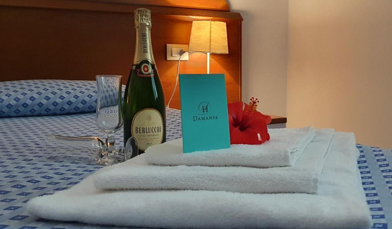 Hotel Damanse Santa Domenica  Zewnętrze zdjęcie