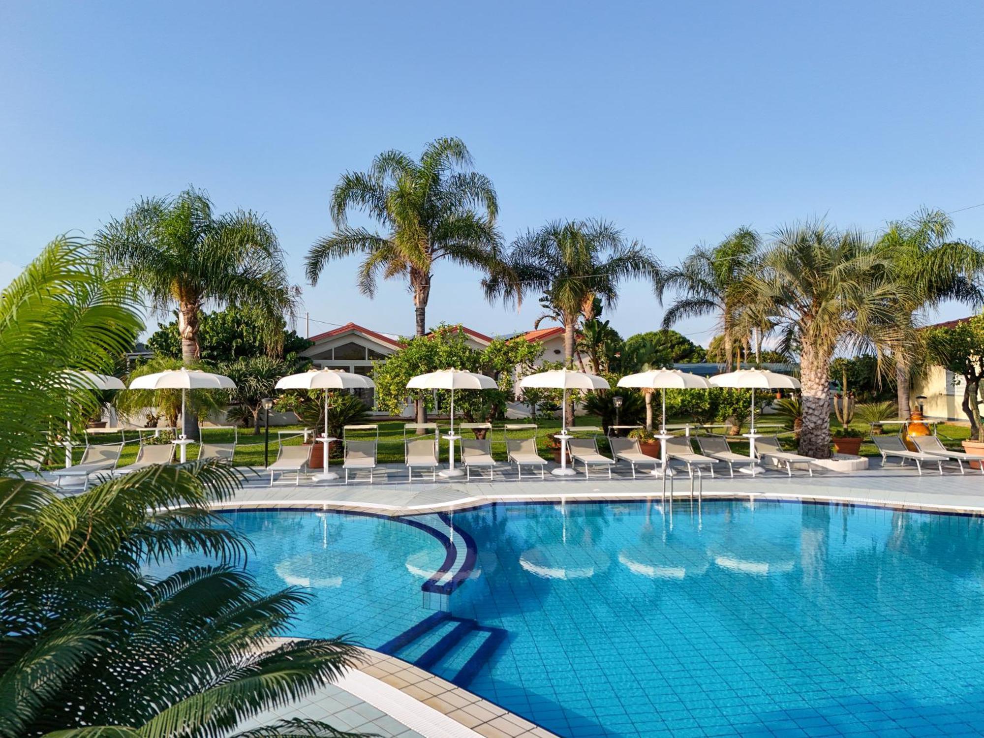 Hotel Damanse Santa Domenica  Zewnętrze zdjęcie